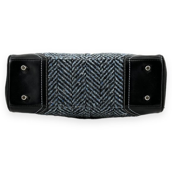 Coach Blue Hampton Herringbone Satchel and Coach Herringbone Black Wristlet - Picture 4 of 7